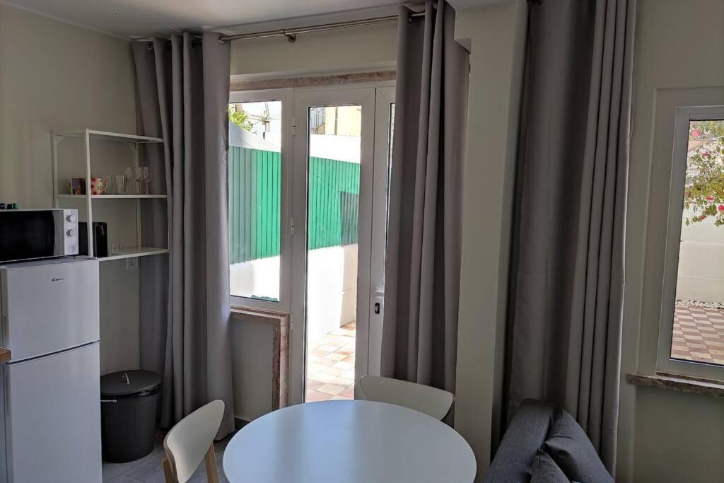 Memoria 49 Terrace Apartment Lisbon Bagian luar foto
